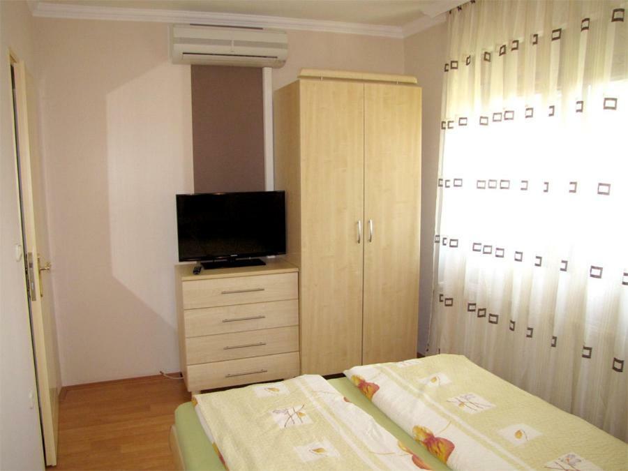 Szegfu Apartman Villa Hajdúszoboszló Buitenkant foto