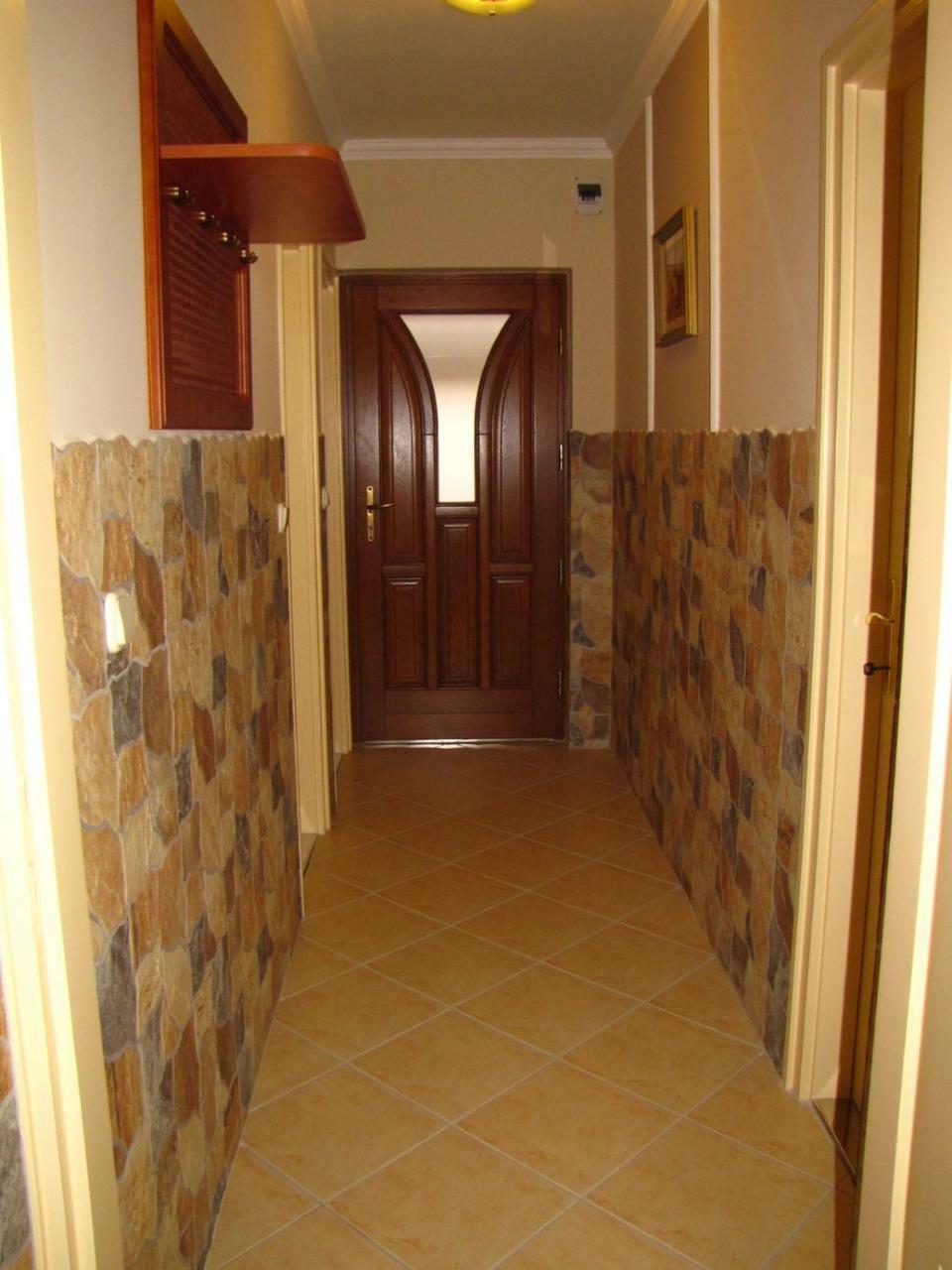 Szegfu Apartman Villa Hajdúszoboszló Buitenkant foto