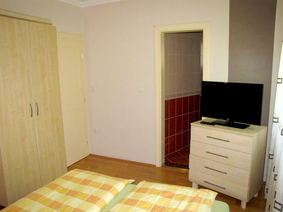 Szegfu Apartman Villa Hajdúszoboszló Buitenkant foto
