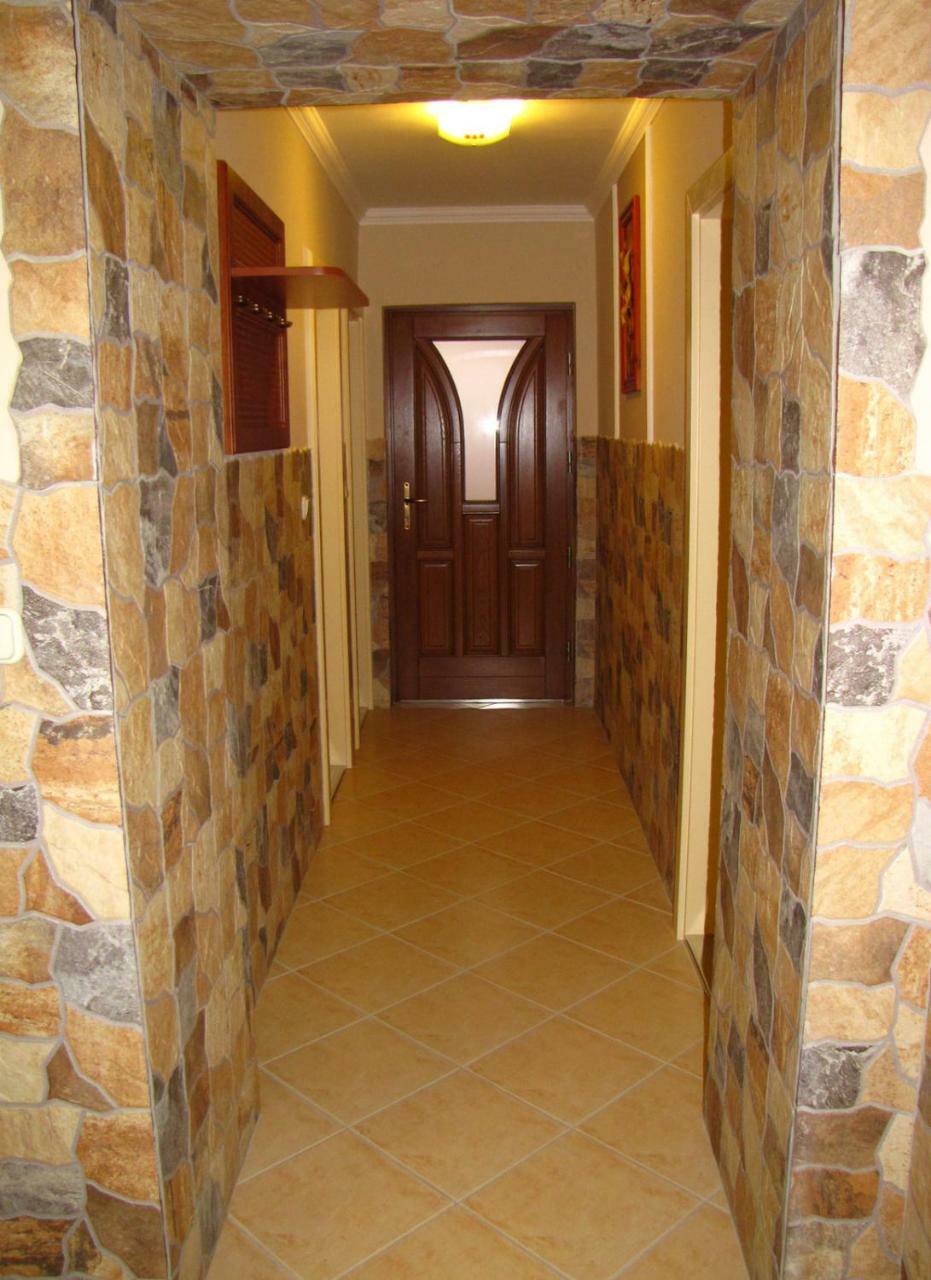Szegfu Apartman Villa Hajdúszoboszló Buitenkant foto